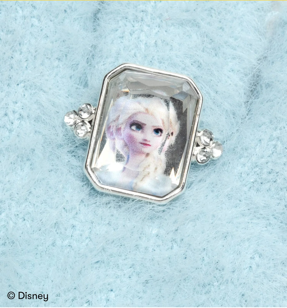 Disney Frozen Elsa Winter Luxe Gift Set from Anderson Parker