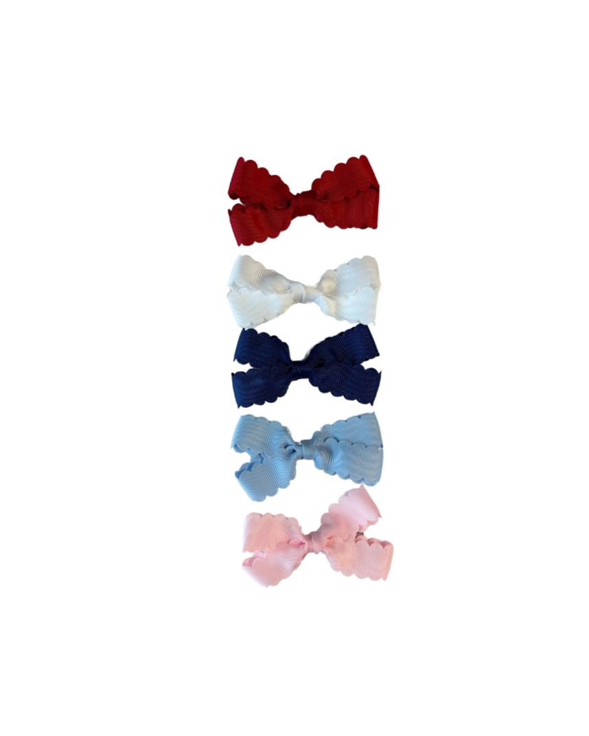 Scalloped Bow Bundle from Anderson Parker