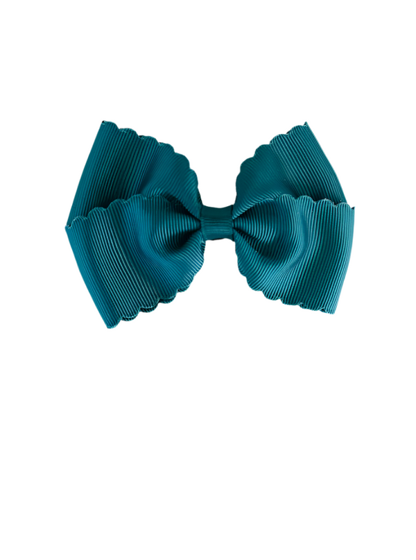 Scalloped Lottie Bow - Green from Anderson Parker